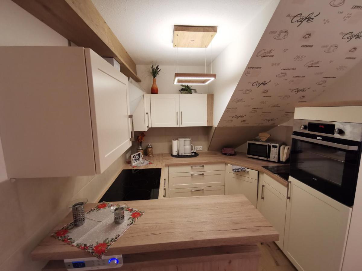 Ferienwohnung Und Pension Guertler Mohlsdorf ภายนอก รูปภาพ