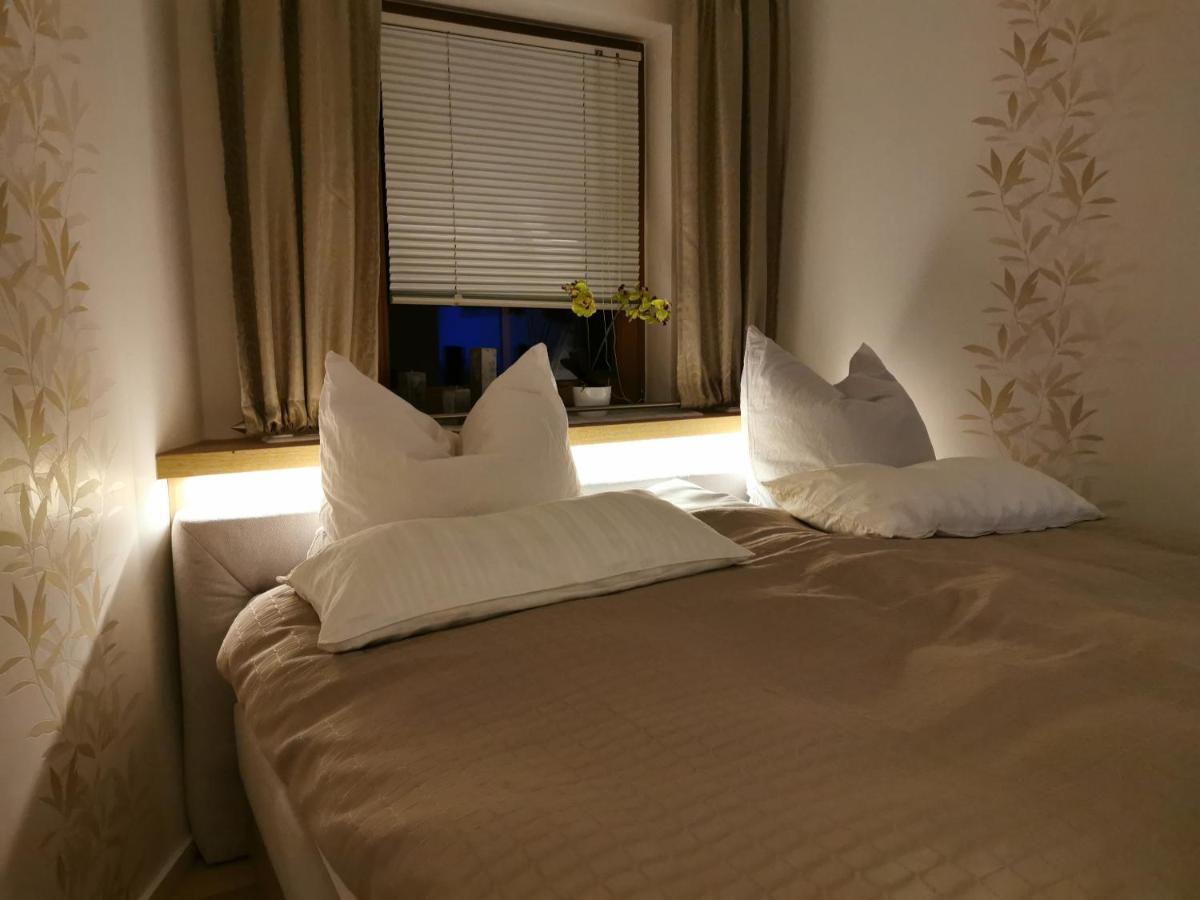 Ferienwohnung Und Pension Guertler Mohlsdorf ภายนอก รูปภาพ